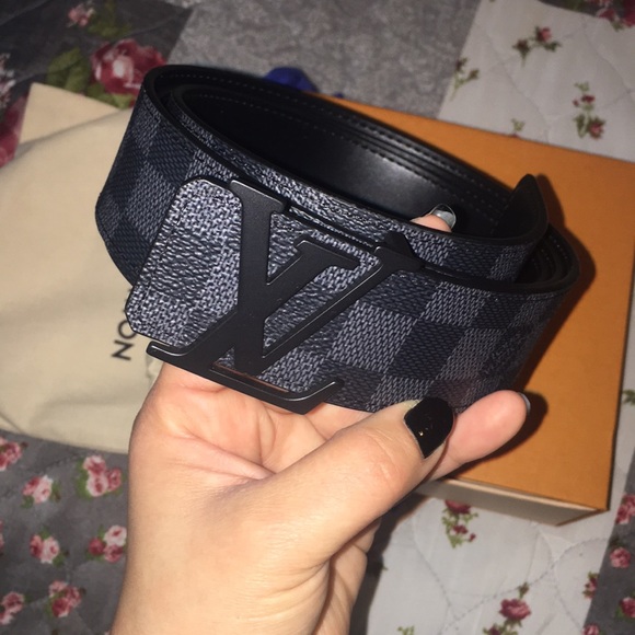 LV INITIALES BELT - Picture 2 of 5